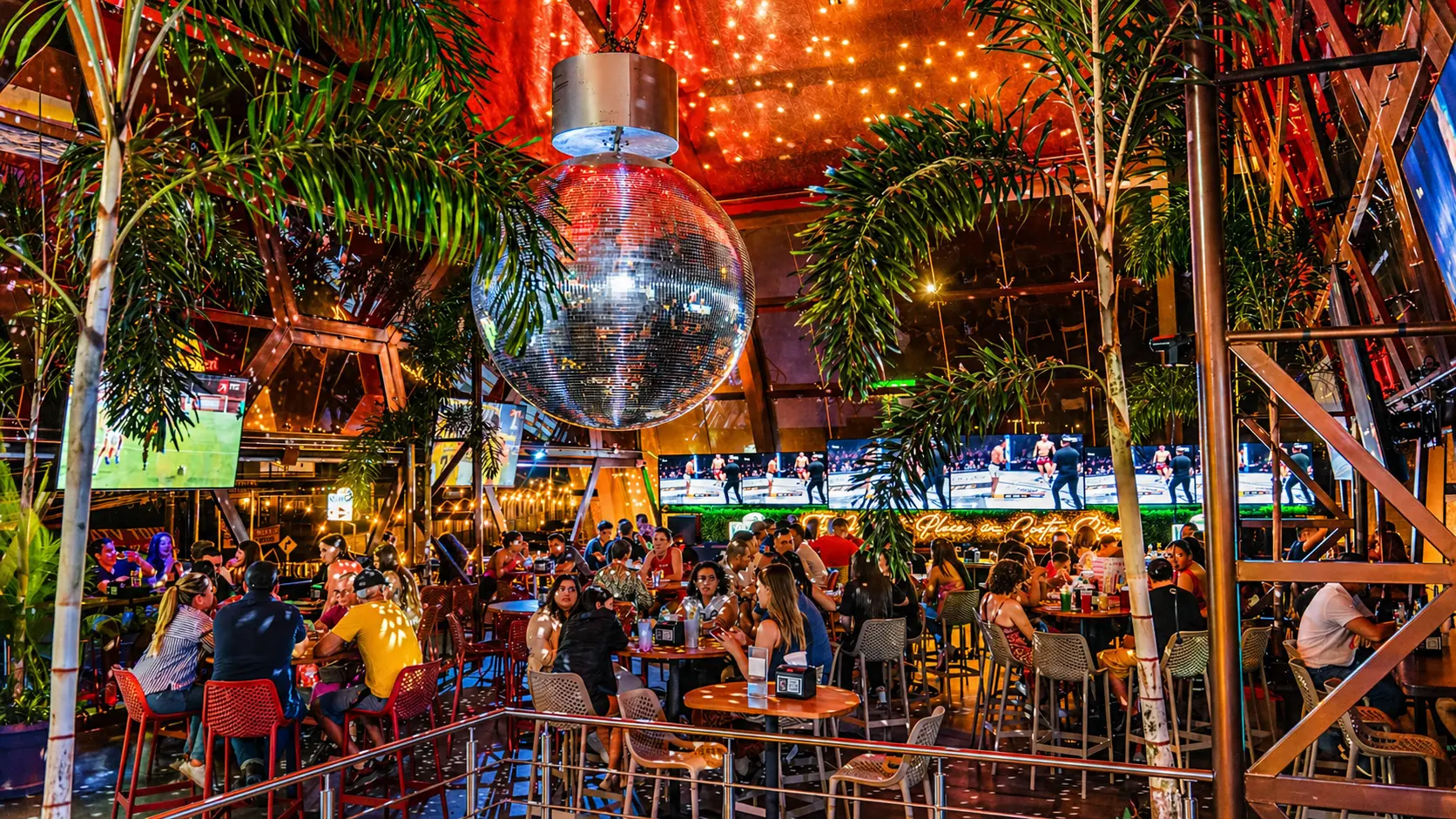 Kenko Cocktail Garden at night